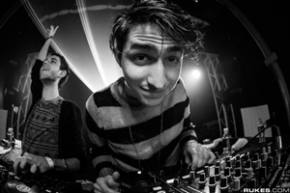 Porter Robinson: 2nd anniversary of his debut show (video)