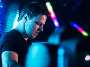 [PHOTOS] Markus Schulz brings his heat to the Bassmnt (San Diego, CA - Oct 2, 2014) Preview