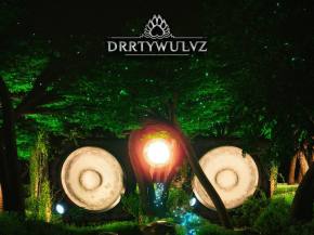 DRRTYWULVZ premieres 'This One' from new 11-track album Preview
